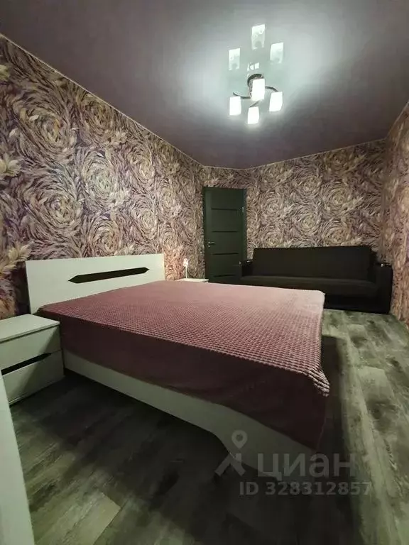3-к кв. Ярославская область, Рыбинск Волжская наб., 177 (58.0 м) - Фото 1