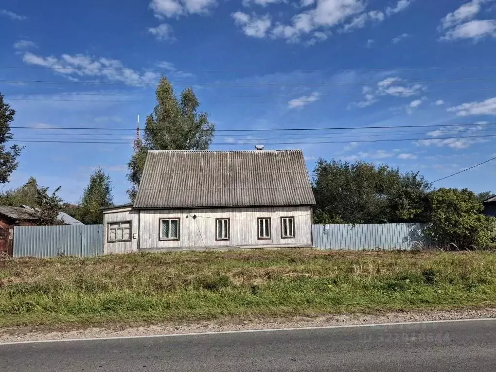 Дом в Калужская область, Медынь ул. Карла Либкнехта, 35 (64 м) - Фото 1