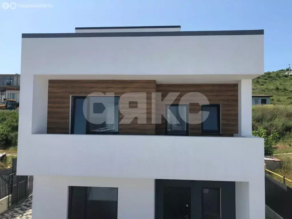 Дом в село Супсех, улица Николая Старшинова, 123 (193.6 м) - Фото 1