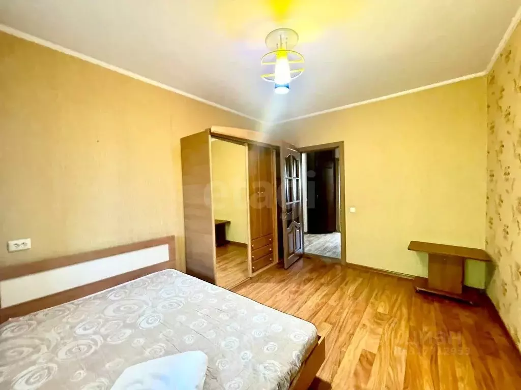 3-к кв. Крым, Симферополь просп. Победы (65.0 м) - Фото 1