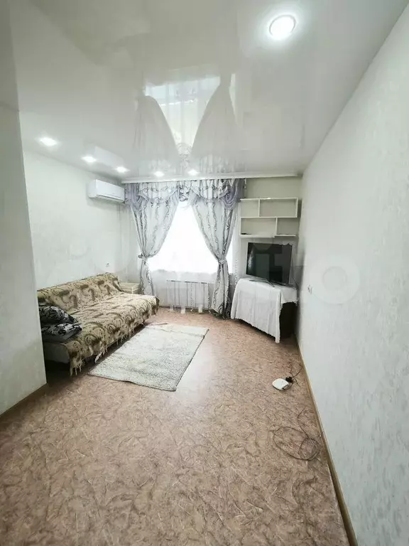 1-к. квартира, 35 м, 3/3 эт. - Фото 0