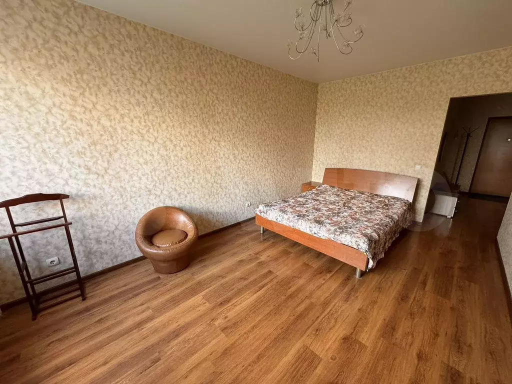 1-к. квартира, 30 м, 1/22 эт. - Фото 0