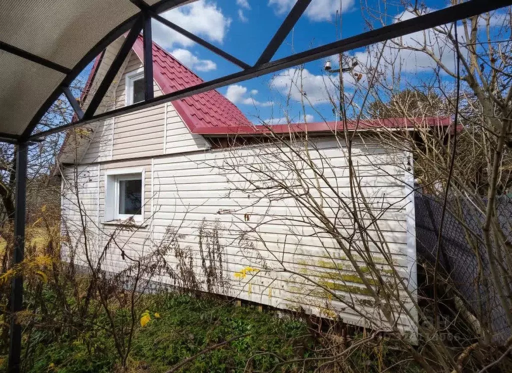 Дом в Псковская область, Псковский район, Тямшанская волость, Мирное ... - Фото 1
