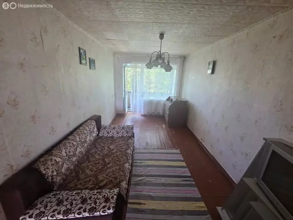 2-комнатная квартира: Новгородская область, рабочий посёлок Крестцы, ... - Фото 1