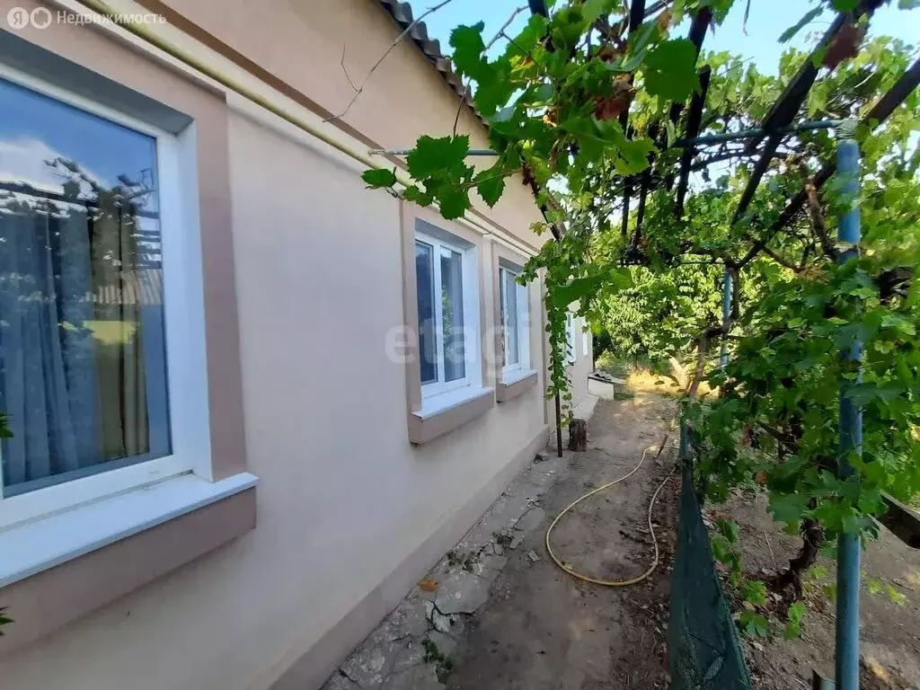 Дом в Саки, улица Старикова (80 м) - Фото 0
