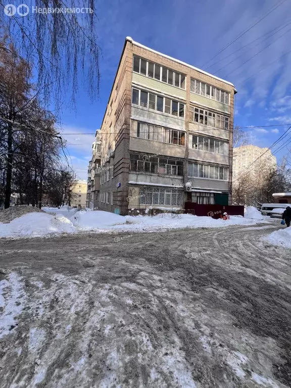 4-комнатная квартира: Тула, улица Дмитрия Ульянова, 15 (61.9 м) - Фото 1