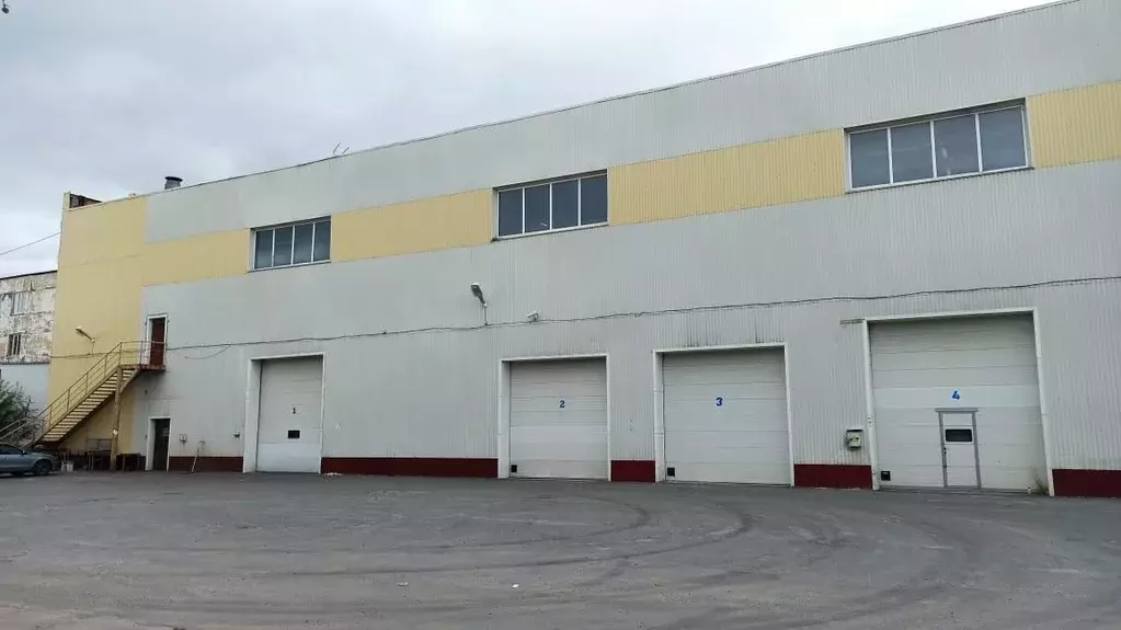 Склад в Ханты-Мансийский АО, Сургут Западная ул., 5 (6463 м) - Фото 1