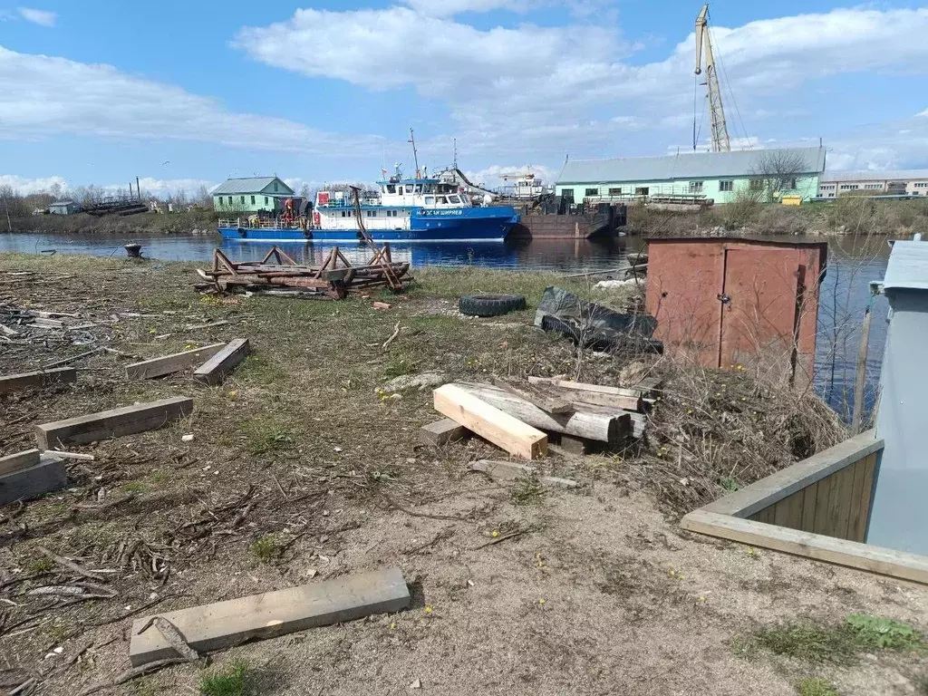 Помещение свободного назначения в Вологодская область, Белозерск наб. ... - Фото 2