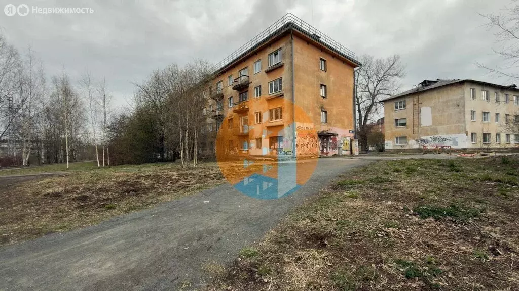 1к в 5-комнатной квартире (22.1 м) - Фото 1