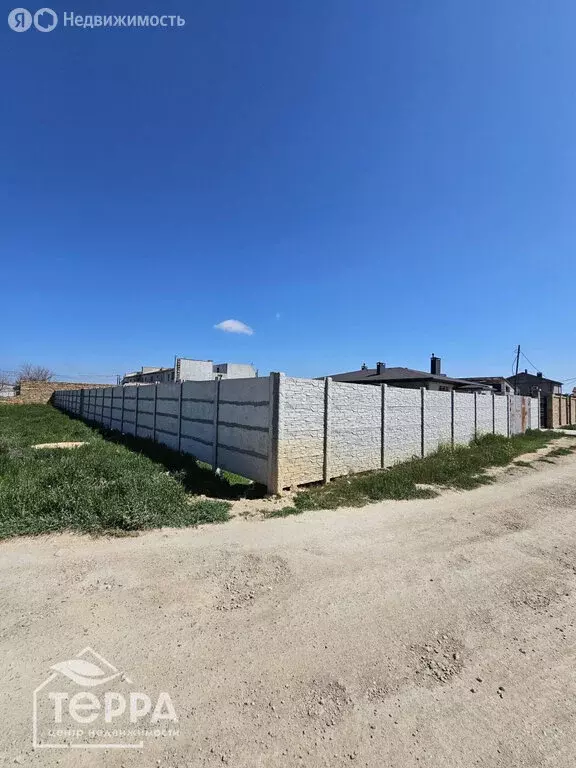 Участок в село Уютное, улица Петра Николаева, 26 (8 м) - Фото 1