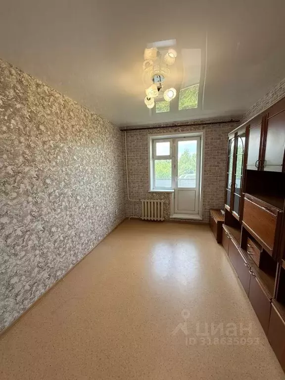 1-к кв. Кемеровская область, Анжеро-Судженск ул. Сосновая, 8 (31.3 м) - Фото 0
