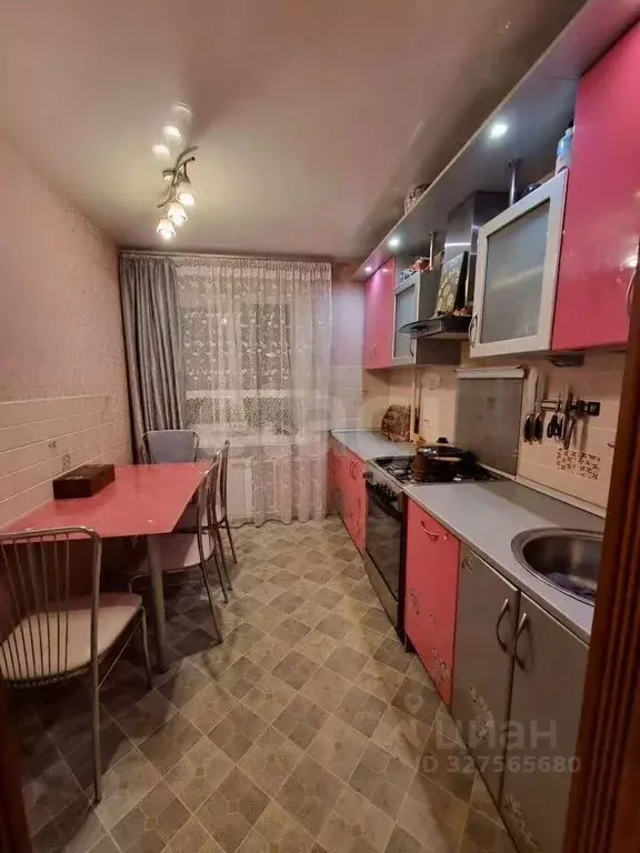 4-к кв. Ярославская область, Рыбинск наб. Космонавтов, 47 (76.5 м) - Фото 1
