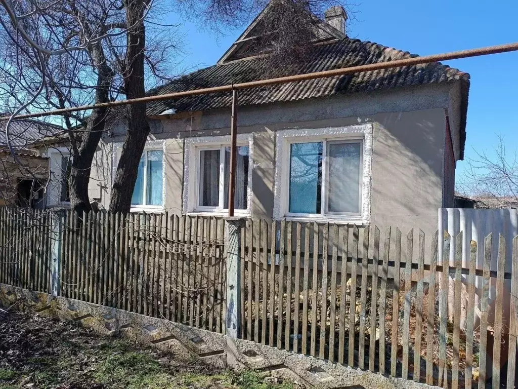 Дом в Крым, Раздольное пгт ул. Восточная, 12 (100 м) - Фото 1