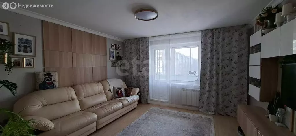 4-комнатная квартира: Челябинск, Молдавская улица, 17А (102.9 м) - Фото 1