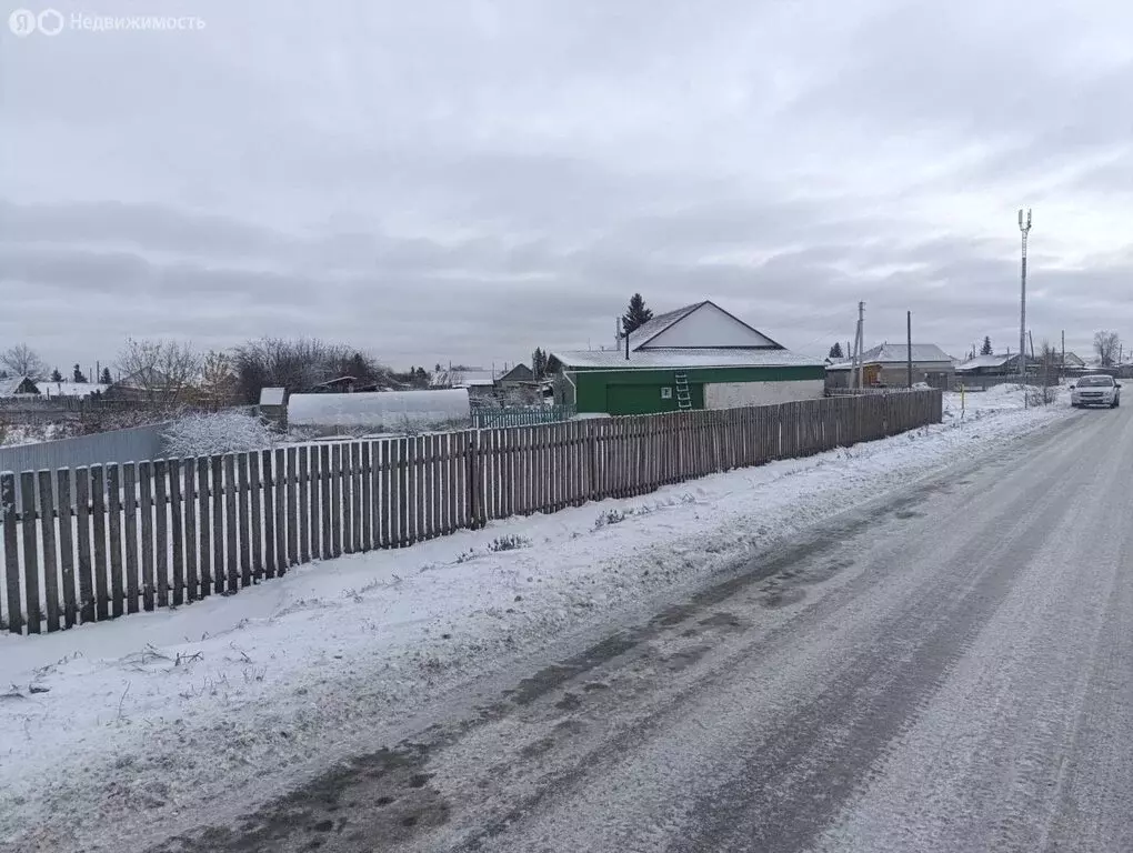 Дом в Тюкалинск, улица Чапаева (71.5 м) - Фото 2