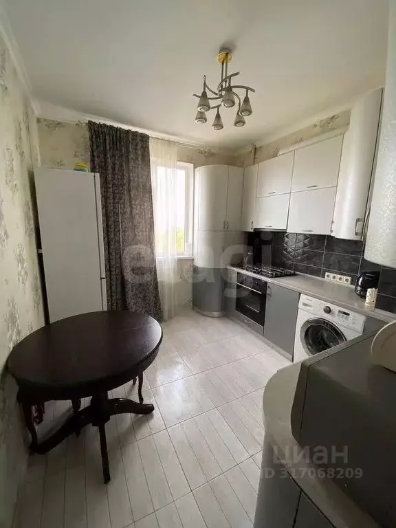 1-к кв. Крым, Симферополь ул. Батурина (41.0 м) - Фото 0