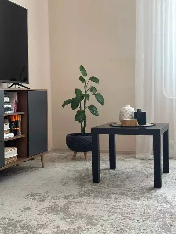 2-к кв. Оренбургская область, Оренбург просп. Победы, 159 (65.0 м) - Фото 1