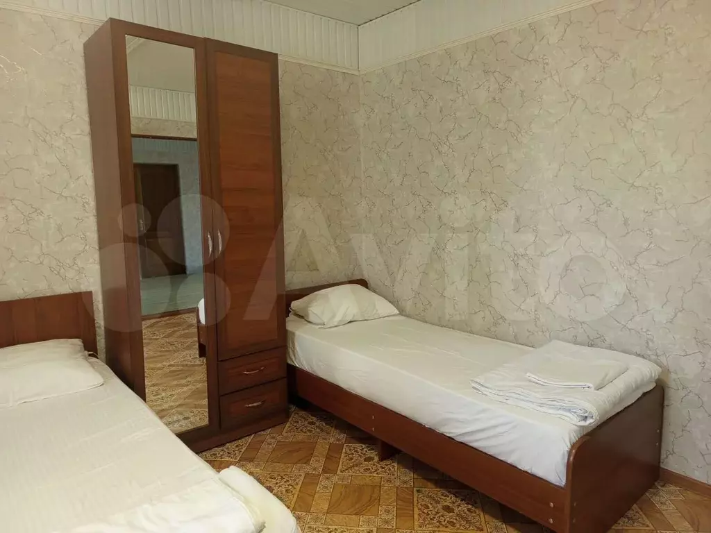 Комната 16 м, 2/2 эт. - Фото 1