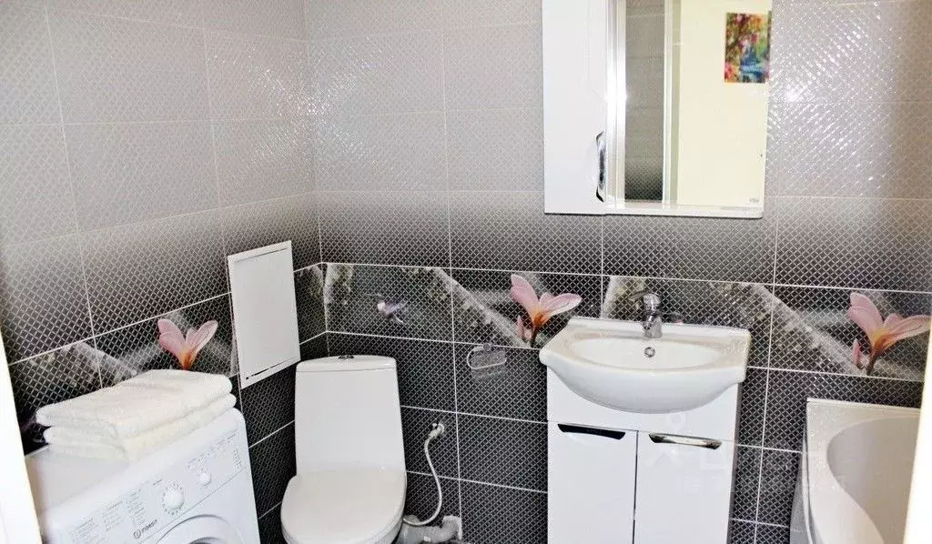 1-к кв. Омская область, Омск ул. 13-я Линия, 37/5 (40.0 м) - Фото 2