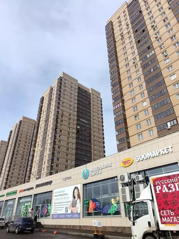 2-к кв. Красноярский край, Красноярск Дудинская ул., 2Б (55.0 м) - Фото 1
