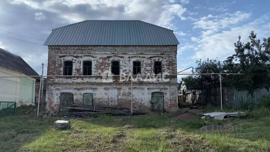Дом в Пензенская область, Бессоновский район, с. Вазерки ул. Басулина, ... - Фото 0
