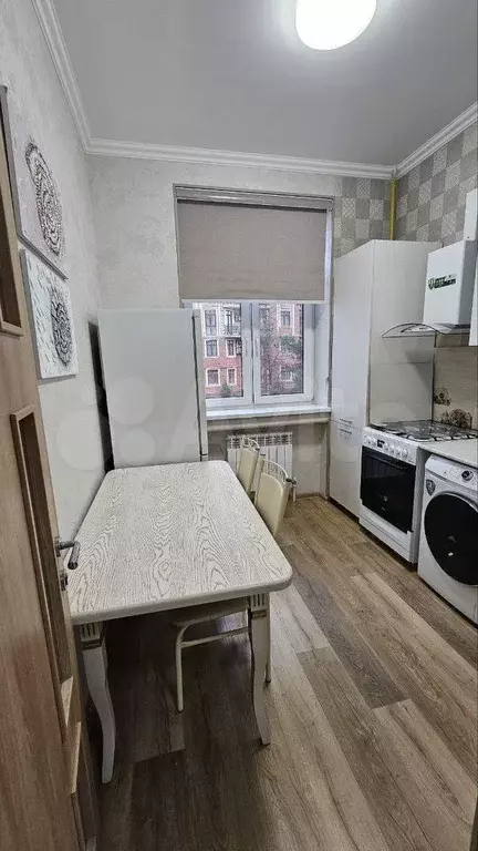 1-к. квартира, 37 м, 3/9 эт. - Фото 1