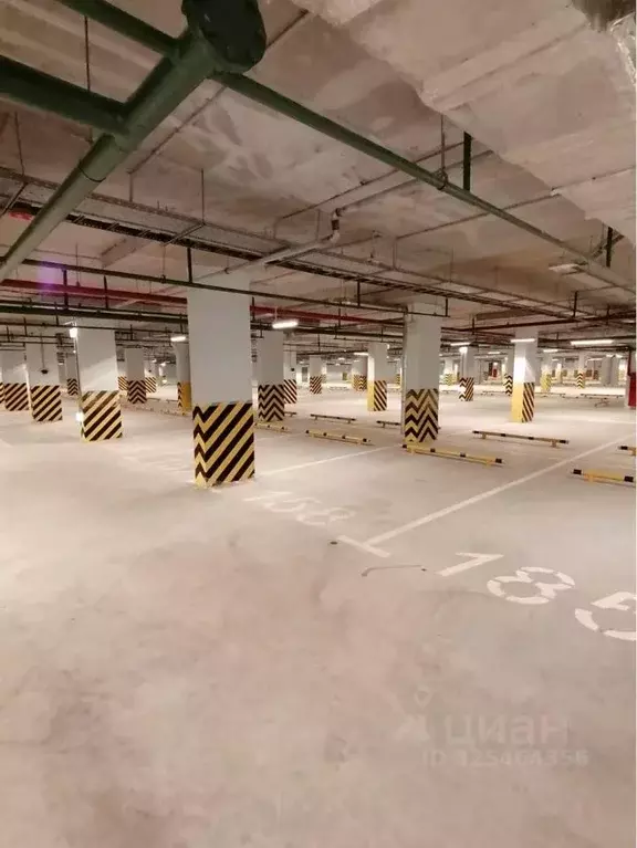 Гараж в Московская область, Ленинский городской округ, пос. Битца ... - Фото 1