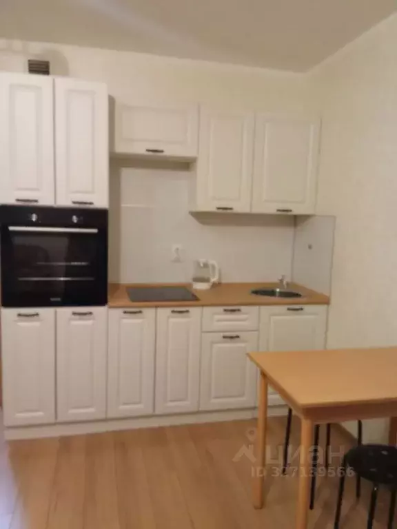 Студия Свердловская область, Екатеринбург ул. Готвальда, 24 (30.0 м) - Фото 1