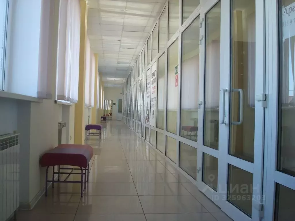 Офис в Краснодарский край, Краснодар Ставропольская ул., 118 (40 м) - Фото 1