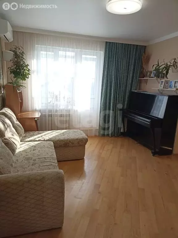 2-комнатная квартира: Цемдолина, Рябиновая улица, 15к5 (61.9 м) - Фото 1