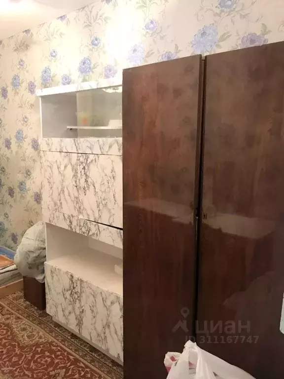 Комната Свердловская область, Екатеринбург ул. Пирогова, 4 (10.0 м) - Фото 2