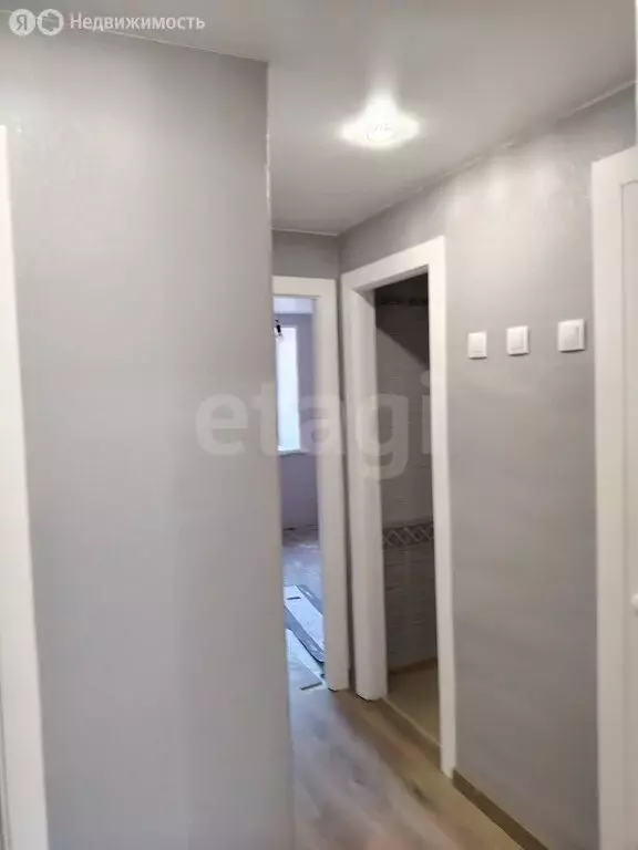 3-комнатная квартира: Глазов, Парковая улица, 6 (66.5 м) - Фото 2
