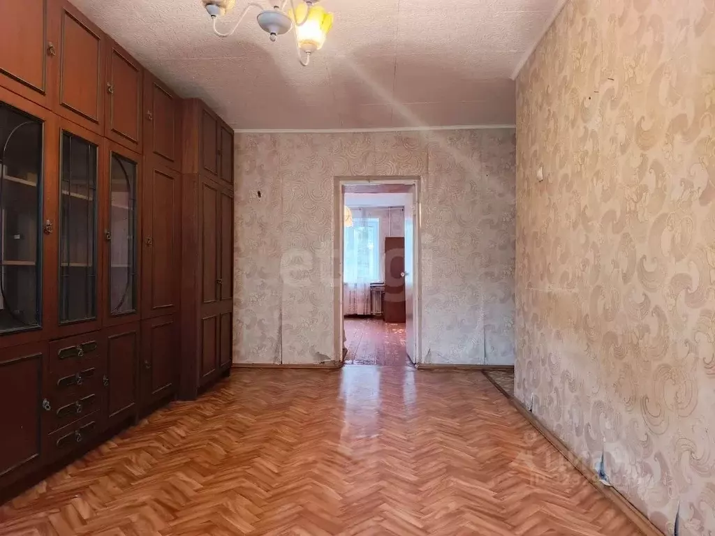 3-к кв. Калужская область, Малоярославецкий муниципальный округ, с. ... - Фото 2