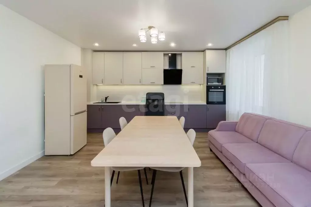 3-к кв. Тюменская область, Тюмень ул. Николая Федорова, 30 (116.0 м) - Фото 2