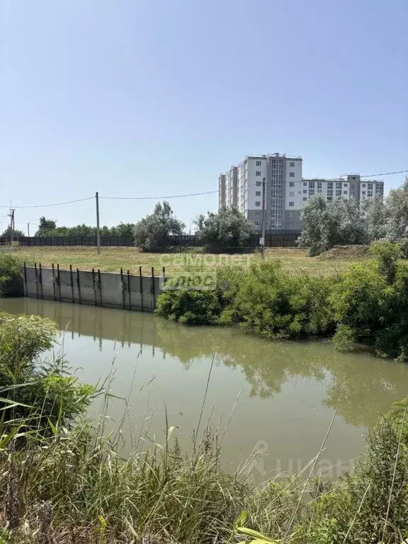 Участок в Краснодарский край, Темрюк ул. Обороны (4.6 сот.) - Фото 1