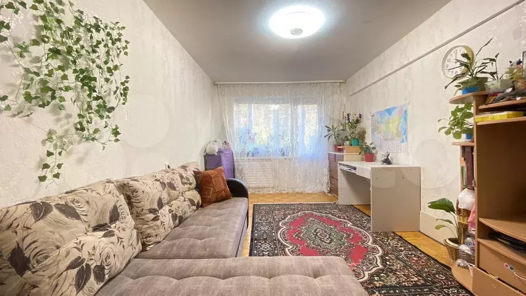 3-к. квартира, 60 м, 2/5 эт. - Фото 0