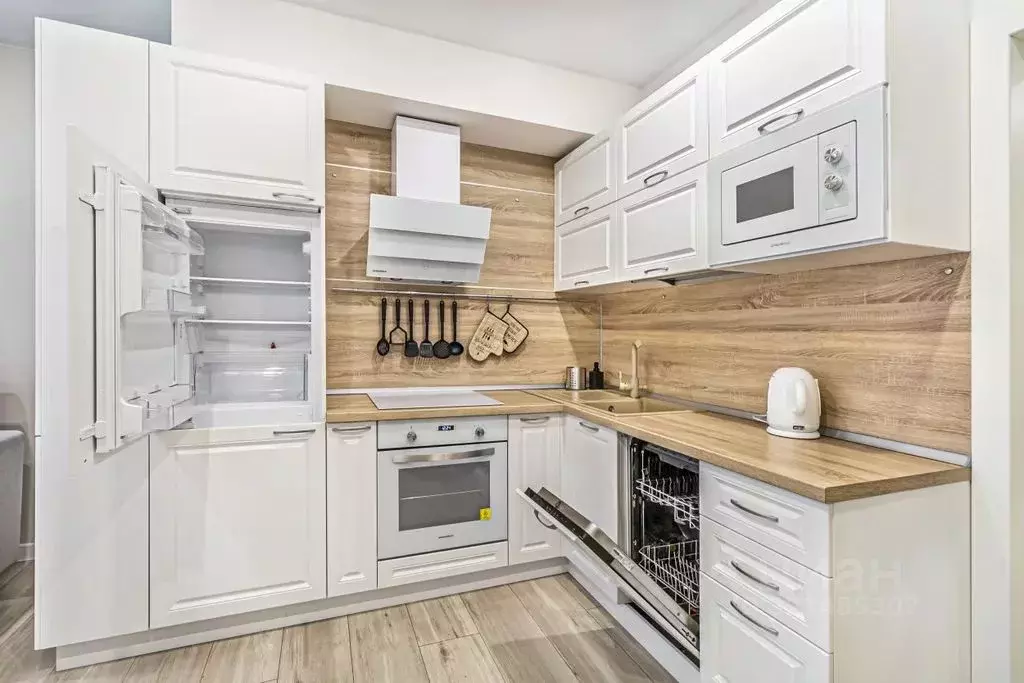 1-к кв. Челябинская область, Челябинск ул. Братьев Кашириных, 131а ... - Фото 2