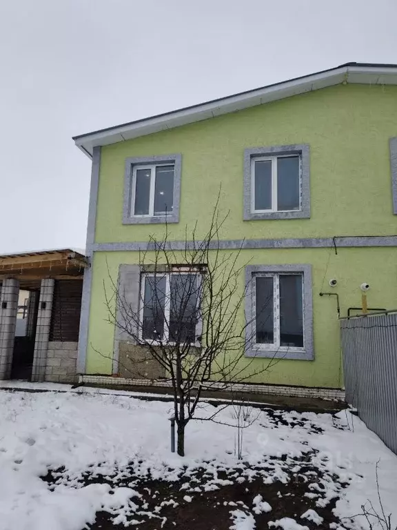 Дом в Самарская область, Ставропольский район, с. Ягодное, Ладья ... - Фото 0