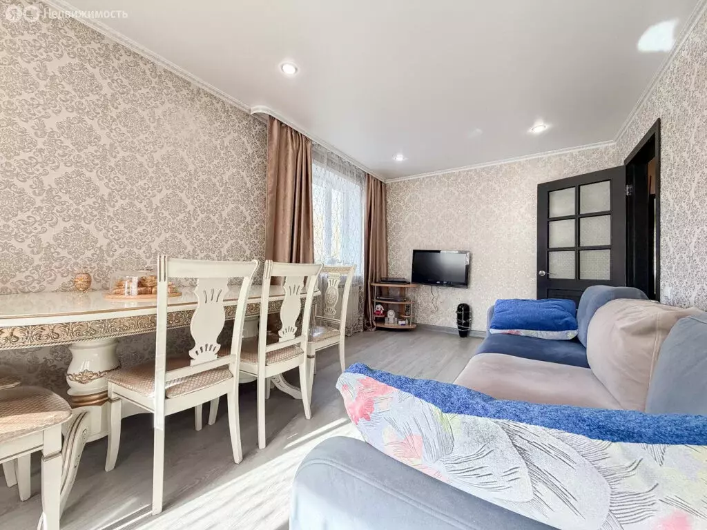 3-комнатная квартира: Иркутск, Байкальская улица, 258 (60.4 м) - Фото 2