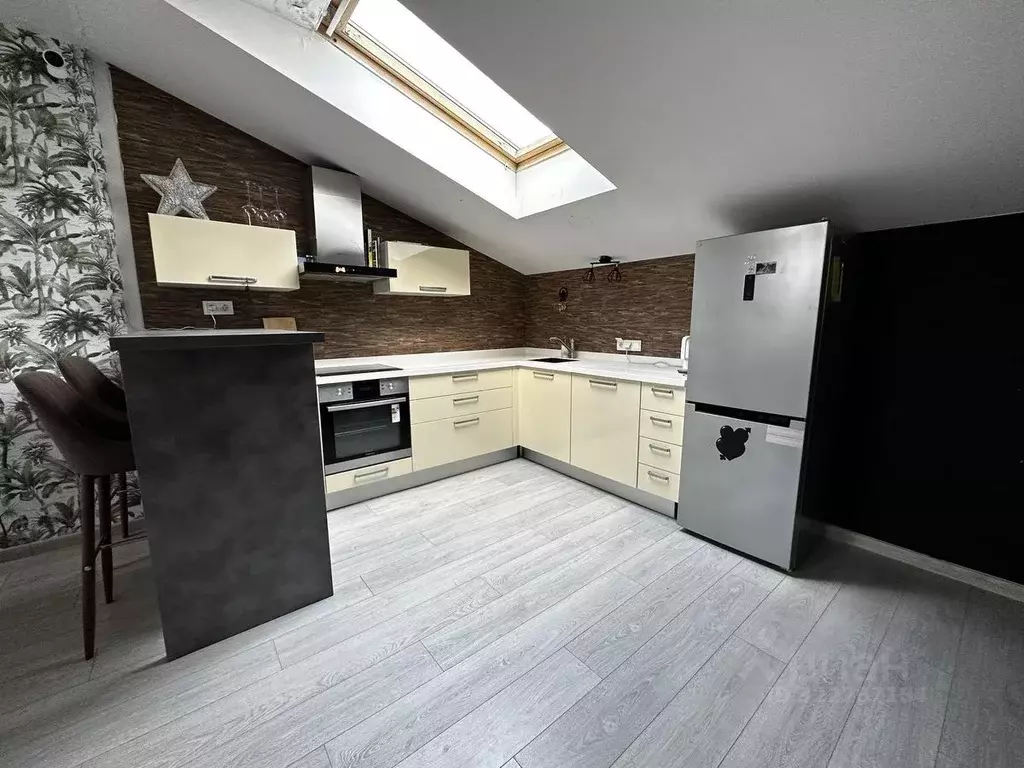 1-к кв. Тюменская область, Тюмень Минская ул., 65к1 (93.8 м) - Фото 2