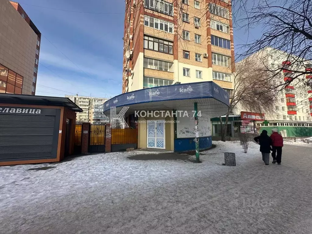 Торговая площадь в Челябинская область, Челябинск Комсомольский ... - Фото 0