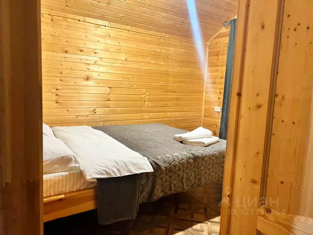 Дом в Карачаево-Черкесия, Зеленчукский район, с. Архыз ул. Набережная, ... - Фото 2
