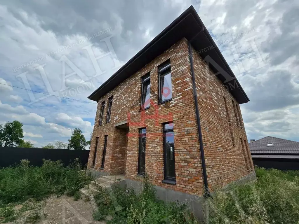 Дом в Ставропольский край, Ессентуки Яблоневая ул., 45 (196 м) - Фото 0