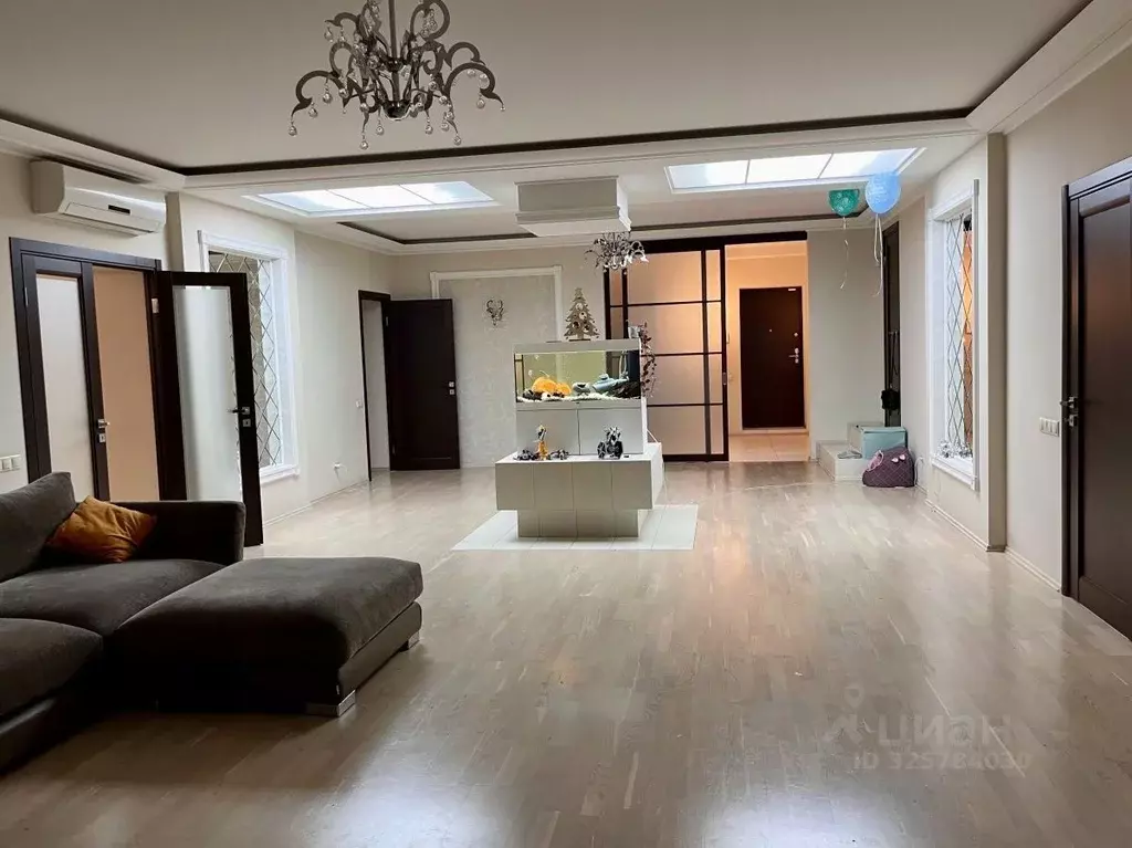 3-к кв. Саратовская область, Саратов ул. Имени В.Г. Рахова, 129 (272.1 ... - Фото 1