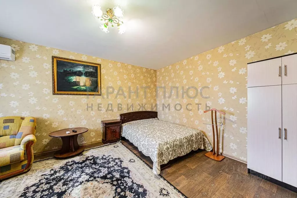 1-к кв. Липецкая область, Липецк Октябрьская ул., 32 (45.0 м) - Фото 1