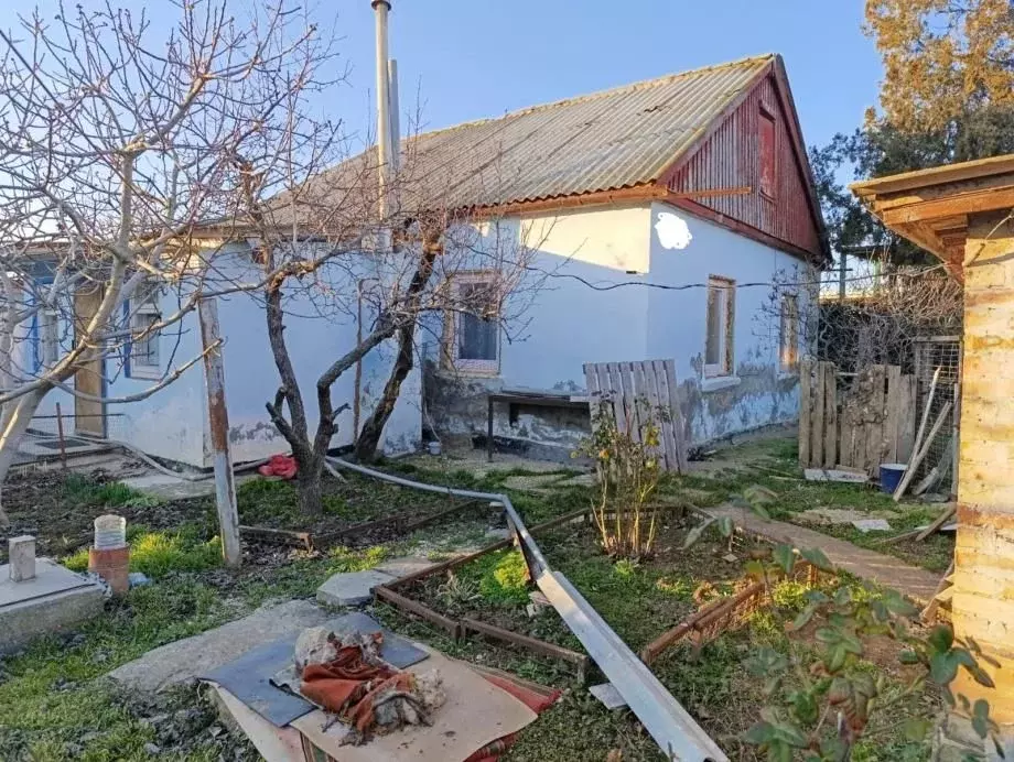 Дом в Крым, Феодосия муниципальный округ, Приморский пгт ул. Морозова ... - Фото 1