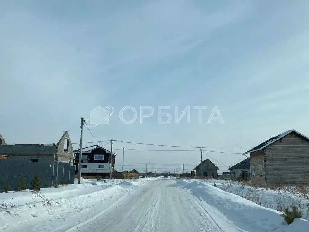 Участок в Тюменская область, Тюменский район, д. Малиновка  (10.0 ... - Фото 0