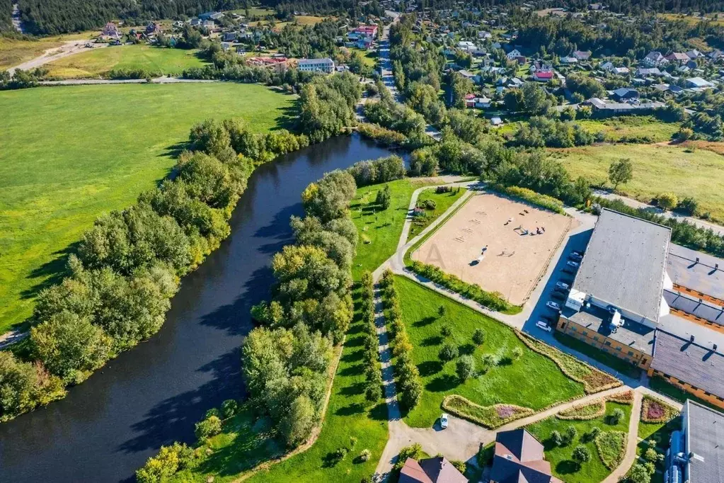 Коттедж в Ленинградская область, Всеволожский район, Бугровское ... - Фото 1