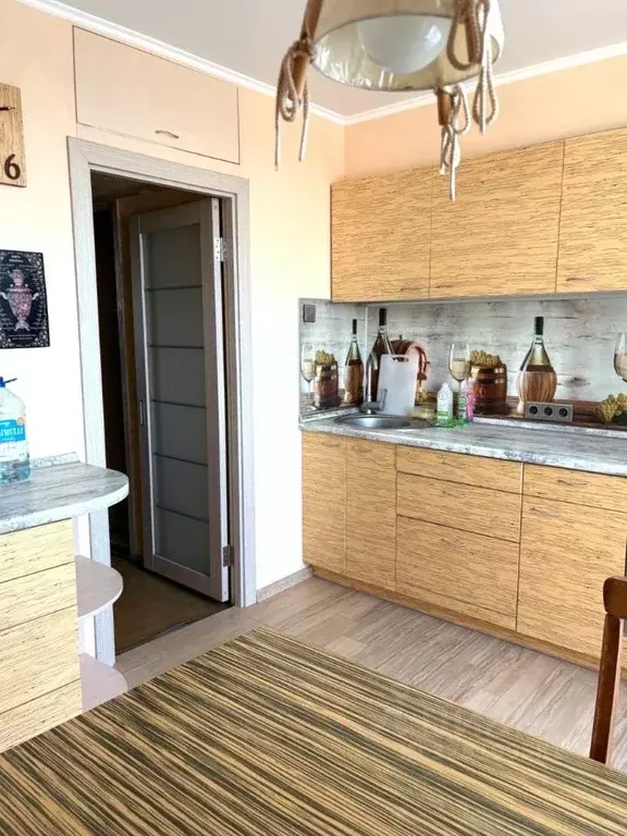 3-к кв. Крым, Черноморское пгт ул. Южная, 38Б (68.2 м) - Фото 2