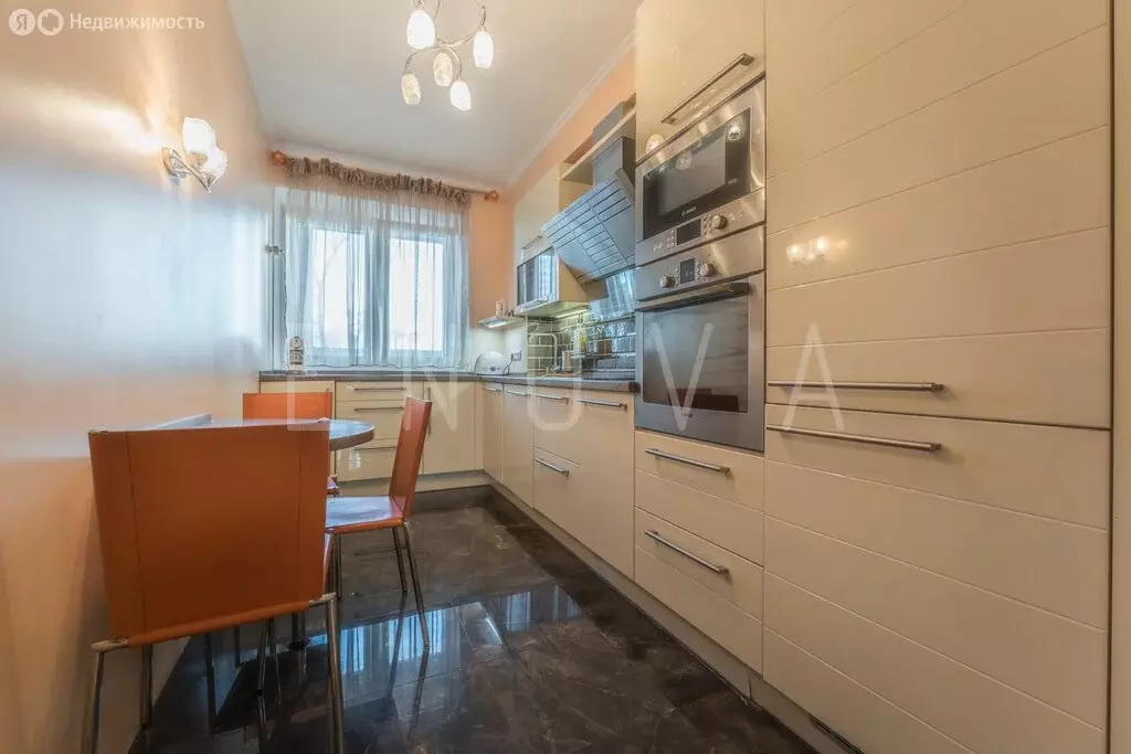 3-комнатная квартира: Москва, Ленинский проспект, 99 (91 м) - Фото 1